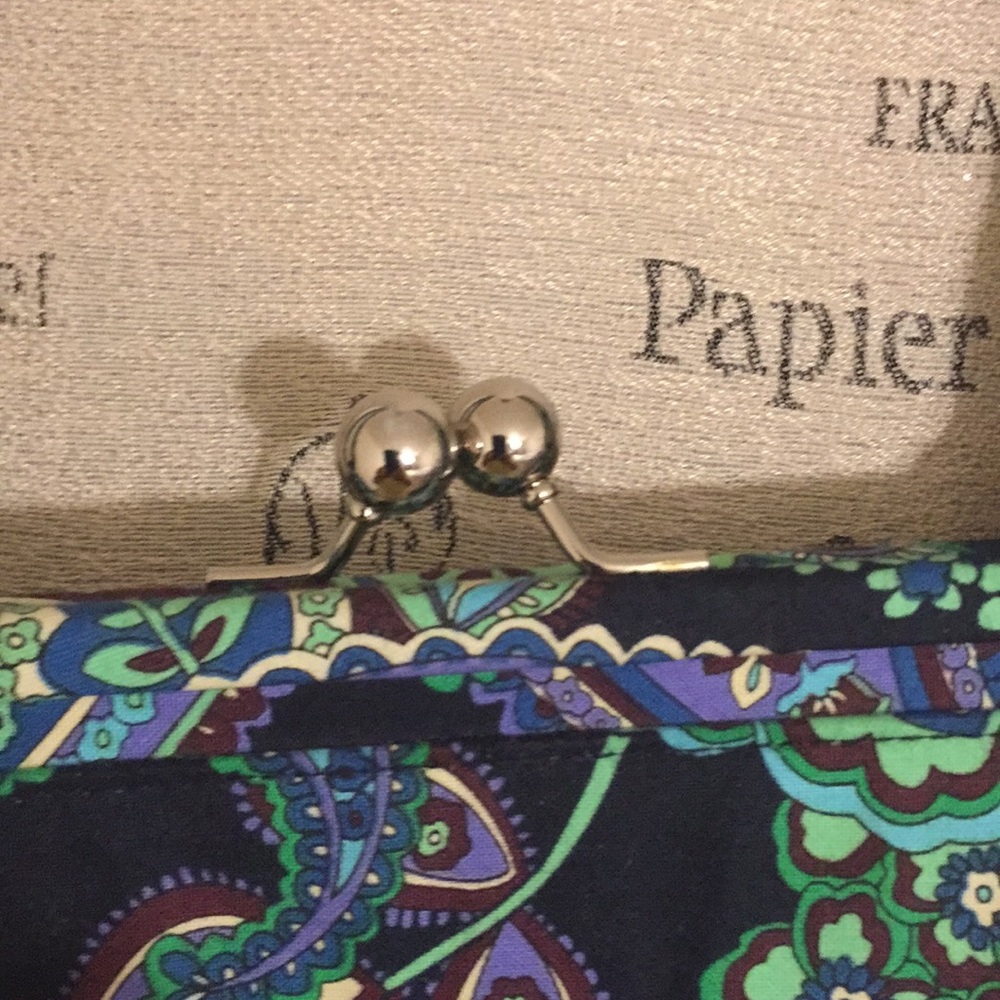 Vera Bradley Shoulder Purse - Picture 2 of 4